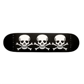 Musashi entwirft dreifachen Schädel Skateboard