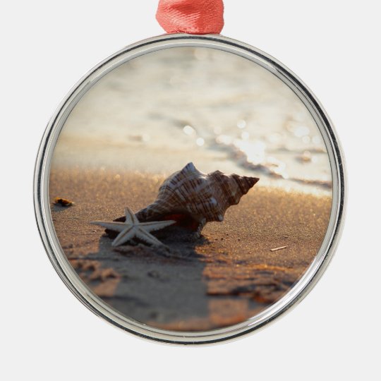 Muschel am Meer Rundes Silberfarbenes Ornament