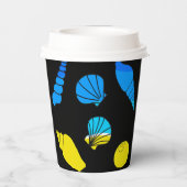 Muschel am Strand Pappbecher (Rückseite)