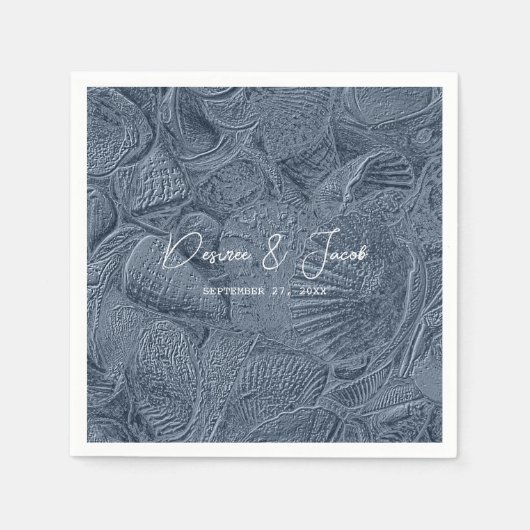 Muschel Dark Dusty Blue Moderner Küstenstrand Serviette (Vorderseite)