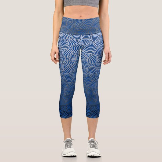 Muschel pattern.04.w Blue BG Capri Leggings (Vorderseite)