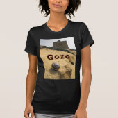 Muschel und Turm, Gozo, Malta T-Shirt (Vorderseite)