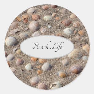 Muscheln am Strand Foto mit Beach-Life-Text Runder Aufkleber