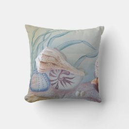 Muscheln auf einem Kissen