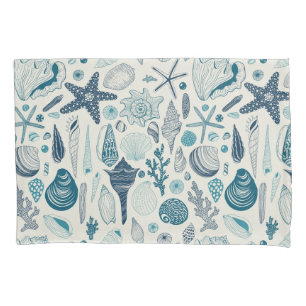 Muscheln auf weißlich kissenbezug