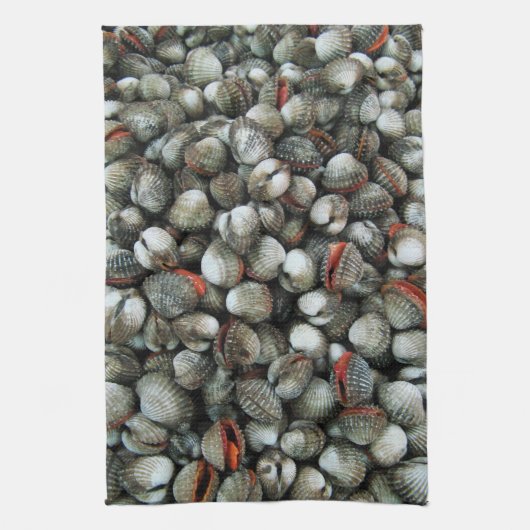 Muscheln des Blutcockle Geschirrtuch (Vertikal)
