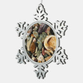 Muscheln-, Gestein- und Korallenfotografie Schneeflocken Zinn-Ornament (Rechts)