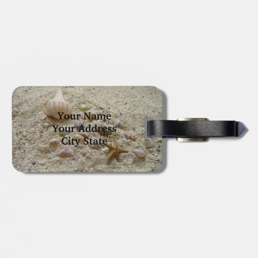 Muscheln im Sand Gepäckanhänger (Rückseite horizontal)