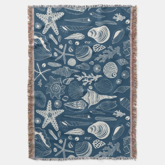 Muscheln in dunkelblau decke (Vorderseite Vertikal)