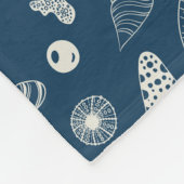 Muscheln in dunkelblau fleecedecke (Ecke)