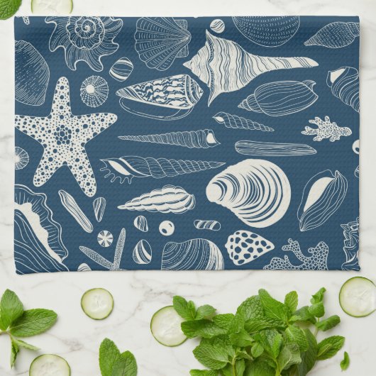 Muscheln in dunkelblau geschirrtuch (Gefaltet)