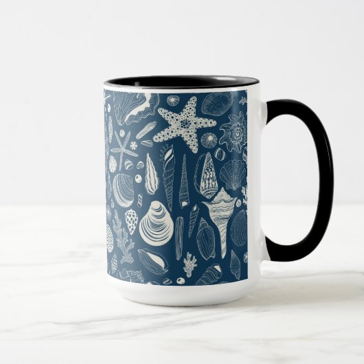 Muscheln in dunkelblau tasse (Rechts)