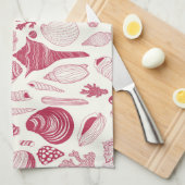 Muscheln in Viva Magenta - Farbe des Jahres 2023 Geschirrtuch (Viertel Falte)