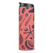 Muscheln mit Korallenhintergrund Thermosbecher (Nach rechts gedreht)