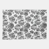 Muscheln Schwarz, Weiß und Silbergrau Geschirrtuch (Horizontal)