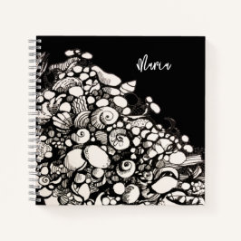 Muscheln und Kies zeichnend SpiralNotebook Notizblock