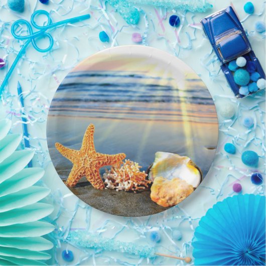 Muscheln und Seestern am Strand Pappteller (Party)