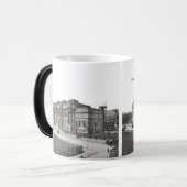 Museum Manhattan Tasse (Vorderseite Links)