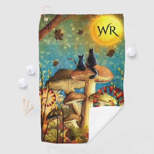 Mushroom Cats Monogram Golfhandtuch (Insitu)