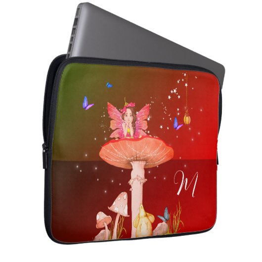 Mushroom Fantasy Monogram Orange Enchanted Fairy Laptopschutzhülle (Vorne Rechts)