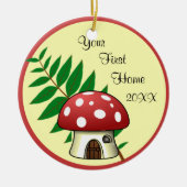 Mushroom First Zuhause Ornament (Vorne)