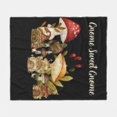 Mushroom Gnome-Verzauberung Fleecedecke (Vorderseite (Horizontal))