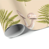 Mushroom & Green Fern Woodland Themed Geschenkpapier (Rolleneckpunkt)