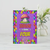 Mushroom Guardian Personalisiert Birthday Einladun Einladung (Stehend Vorderseite)