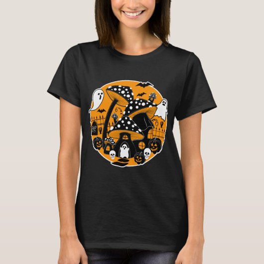 Mushroom Halloween Spooky Fairy House T-Shirt (Vorderseite)
