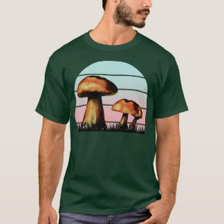 Mushroom Hunter Vintag Retro Style Mycology Fungi T-Shirt