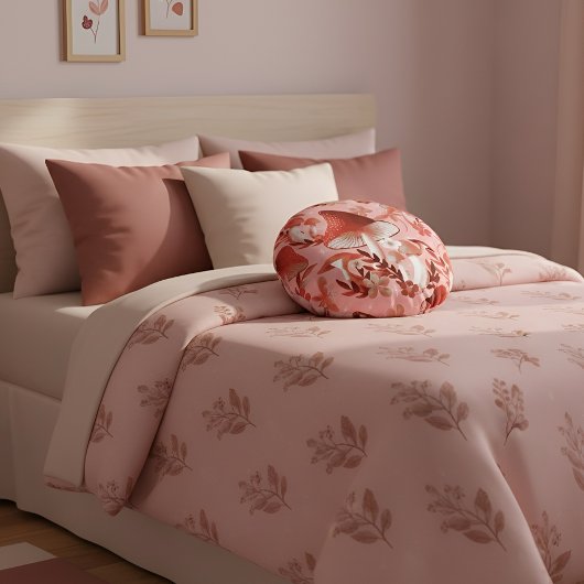 Mushroom Magic rosa und rot Rundkissen Rundes Kissen