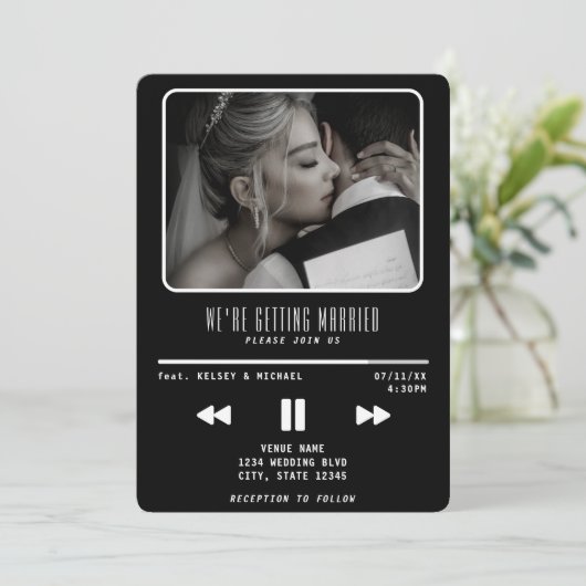 Music MP3 Player Wedding Black Einladung (Stehend Vorderseite)