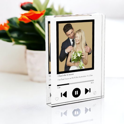 Music Player First Dance Foto