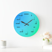 Musical Notes Clock on Blue and green Große Wanduhr (Zuhause)