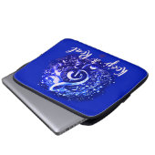 MUSIK - BLEIB AUTHENTISCH  LAPTOPSCHUTZHÜLLE (Vorne Knopf)