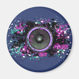 Musik-Lautsprecher und übereinander gelegte Farbe Magnet