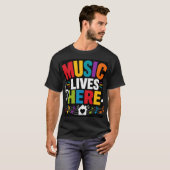 Musik lebt hier T-Shirt (Vorne ganz)