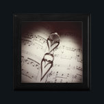 Musik zum Hochzeitsring Geschenkbox<br><div class="desc">Ein genau rechts angeknacktes Kompositionsbuch macht die ewigen Ringe zu Herzform.</div>