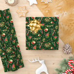 Musikalische Instrumente Weihnachtsmuster Dunkelgr Geschenkpapier<br><div class="desc">Dieses Muster besteht aus einer Vielzahl von Musikinstrumenten,  die zu Weihnachten dekoriert wurden. Zu den festlichen Weihnachtsinstrumenten zählen Geige,  französisches Horn,  Trompete,  Harfe und Trommel,  die mit Kiefern,  heiligen Blätter,  Beeren und anderen Urlaubselementen verziert sind.</div>