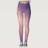 Musikalische Notizen im Mondlicht rosa lila Leggings (Vorderseite)