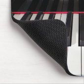 Musikangebot auf Klaviertasten  Mousepad (Ecke)