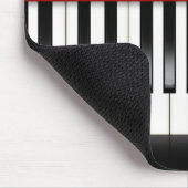 Musikangebot auf Klaviertasten Mousepad (Ecke)