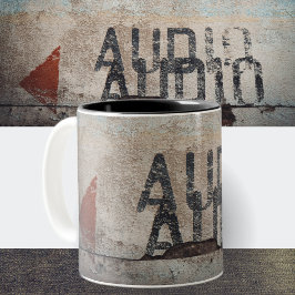 Musikliebhaber im urbanen Loft-Stil Zweifarbige Tasse