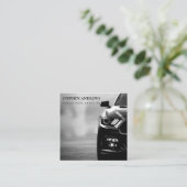 Muskel-Auto, das den QR-Code für die Reparatur von Quadratische Visitenkarte (Stehend Vorderseite)