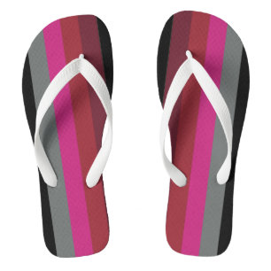 Muskulöser Stolz Badesandalen