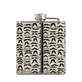 Mustache Black and Tan Hipster Pattern Flachmann (Rückseite)