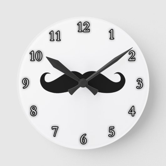 Mustache Disguise Funny Runde Wanduhr (Vorderseite)