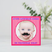Mustache Girl Pink Stripe Birthday Invitation Einladung (Stehend Vorderseite)