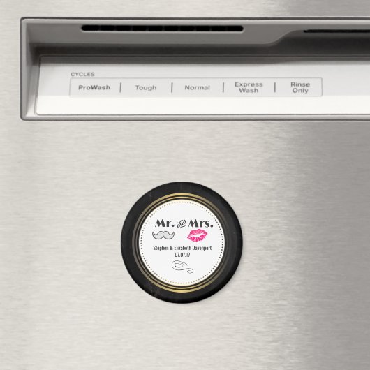 Mustache & Lips Mr. & Mrs. Black & Gold Wedding Magnet (In Situ (Geschirrspüler))