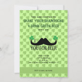 Mustache Sie Bier St Patrick Day Clovers laden Einladung (Vorderseite)